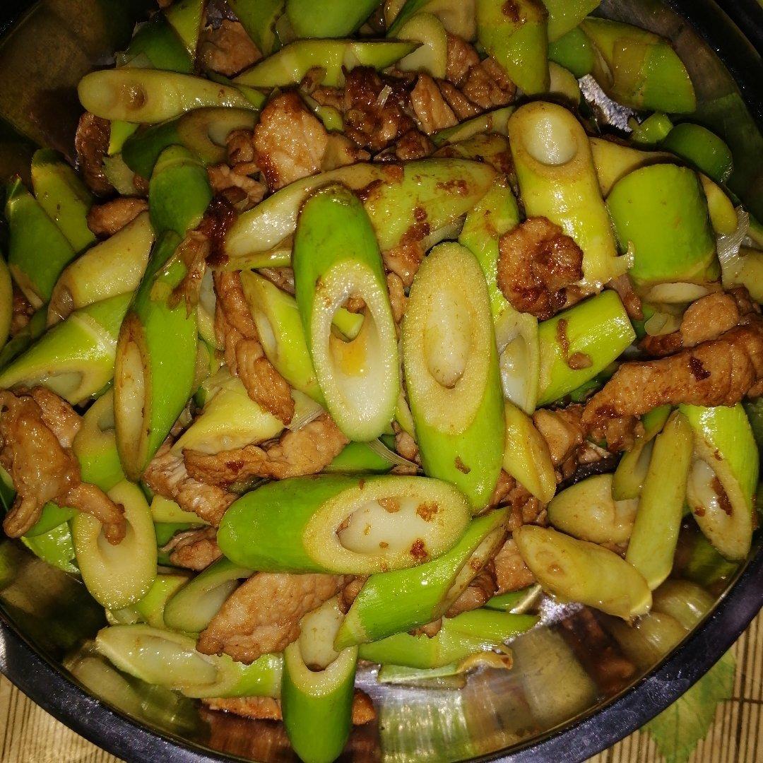 芦笋炒肉