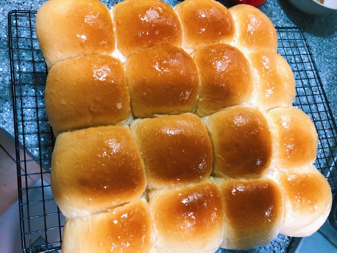 超好吃的香甜餐包