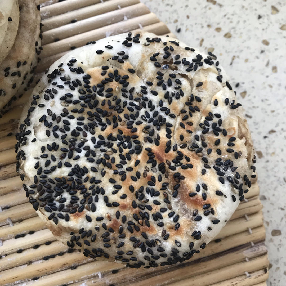 发面麻酱烧饼 超级无敌香 一看就会 附视频细节讲解