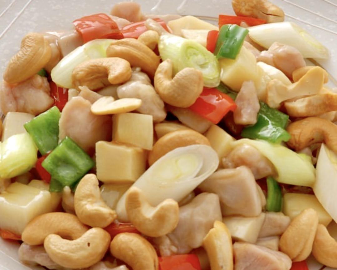 午餐：快手健康腰果鸡丁548kcal的做法