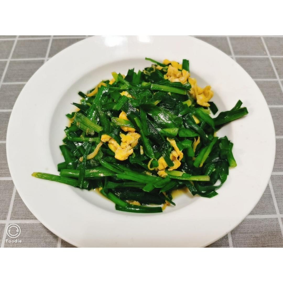 韭菜炒鸡蛋——三分钟快手下饭菜 掌握火候的秘诀