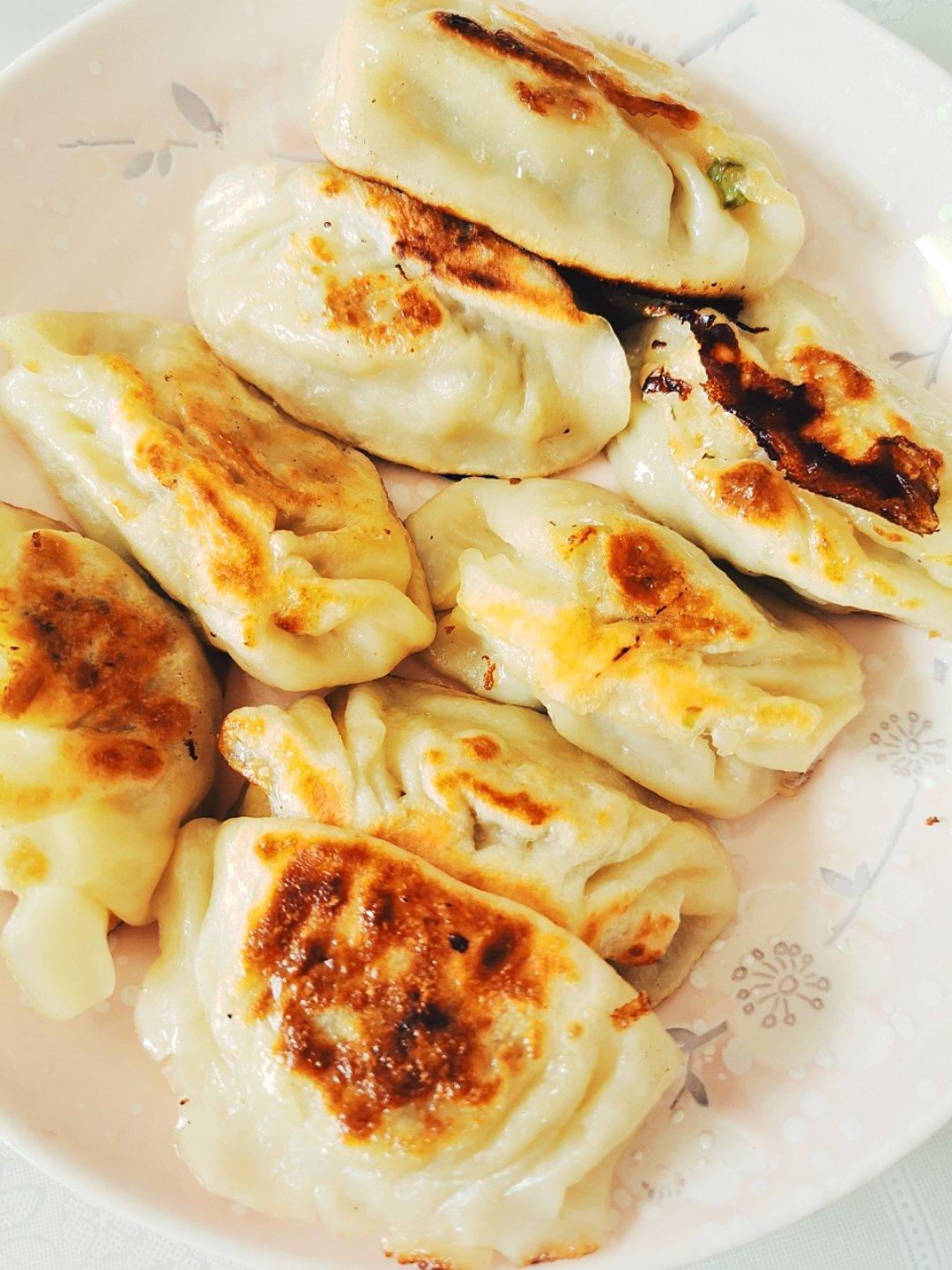 最简单的煎饺做法