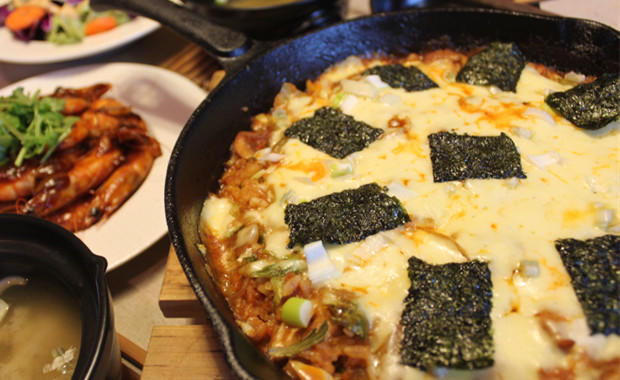 情人节特餐--韩式辣炒芝士鸡排饭的做法