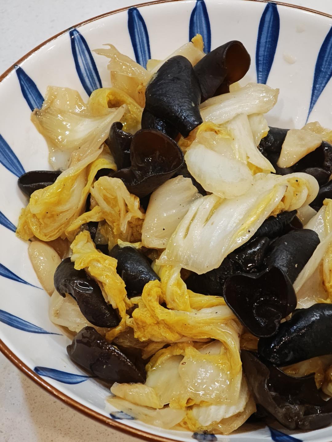 白菜炒黑木耳