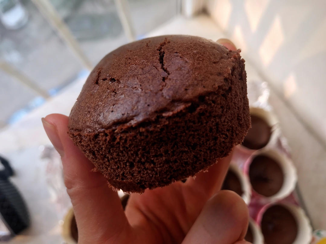 不消泡的巧克力戚风