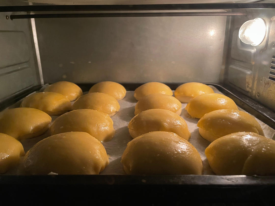 冷了依然酥香的菠萝包