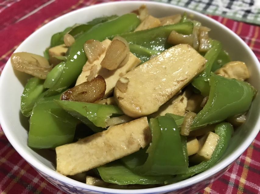 尖椒炒豆干