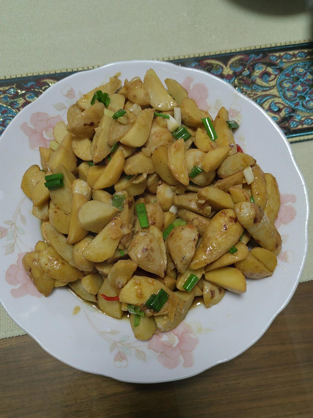 葱香蒸芋头，零失败易上手！