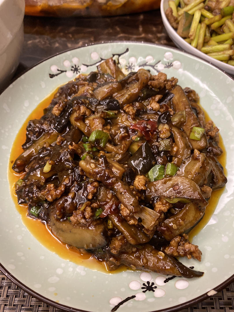 开胃下饭菜！巨简单的家常鱼香茄子煲