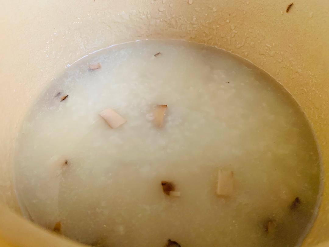 鲜松茸粥
