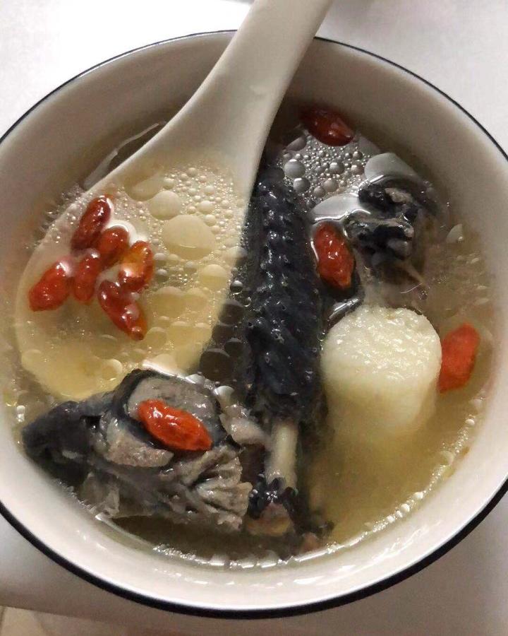 山药红枣乌鸡汤