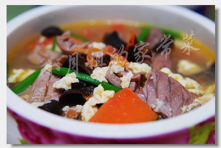 腰花木耳番茄汤