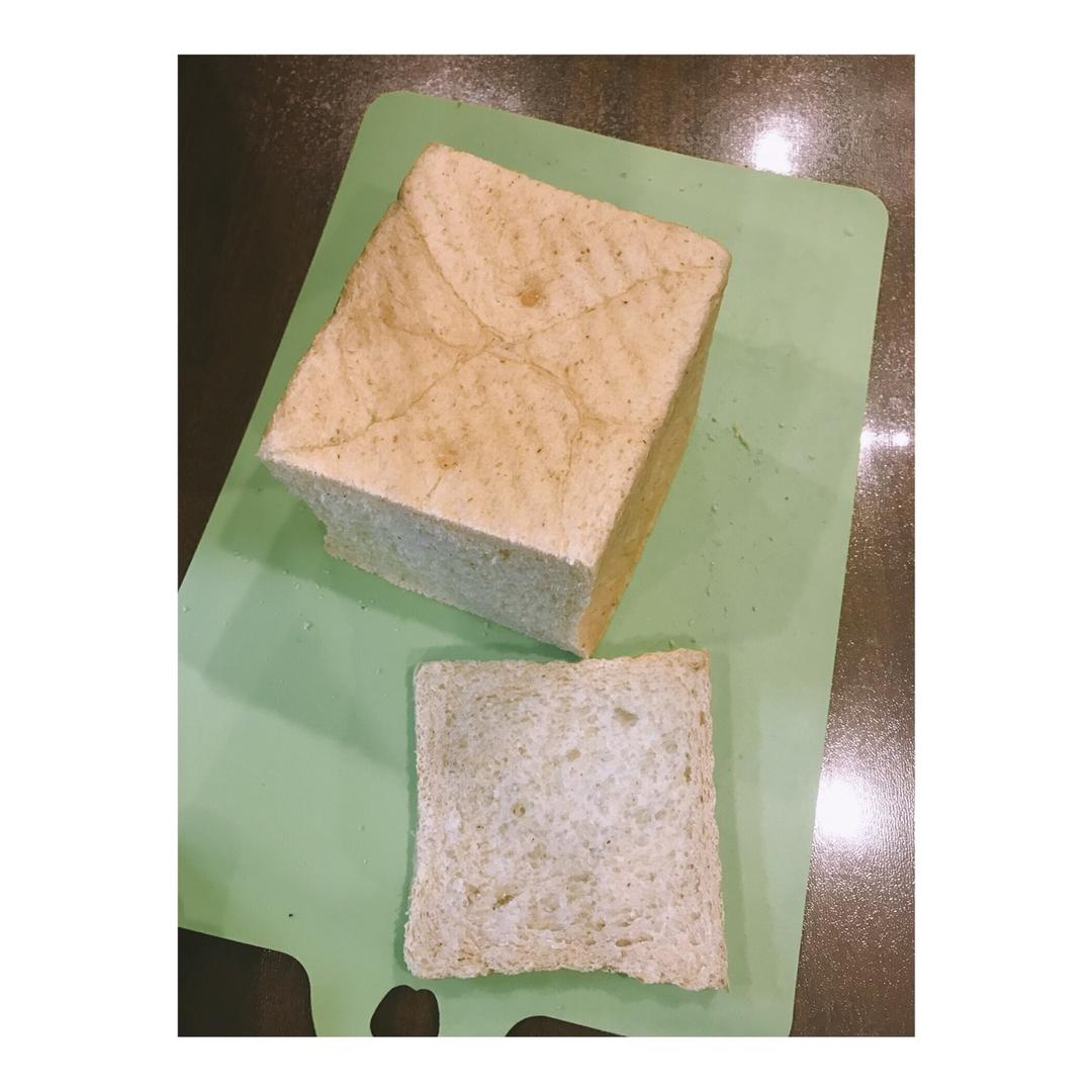 汤种全麦吐司～松软，麦香十足