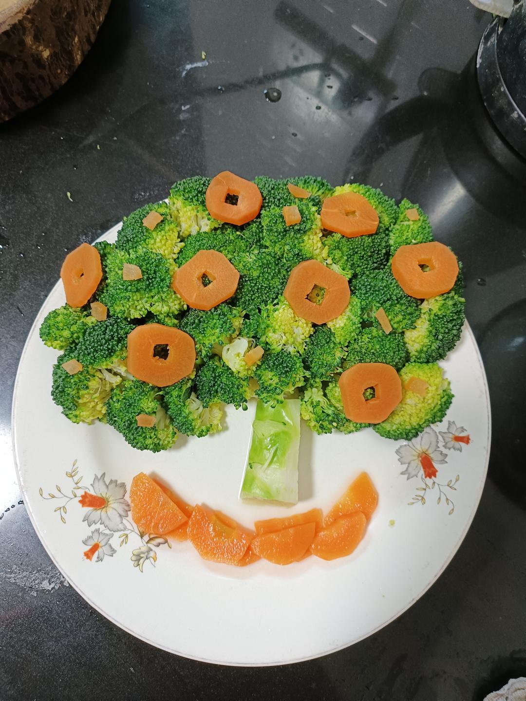 年夜菜之吉祥发财树（辣汁西兰花）