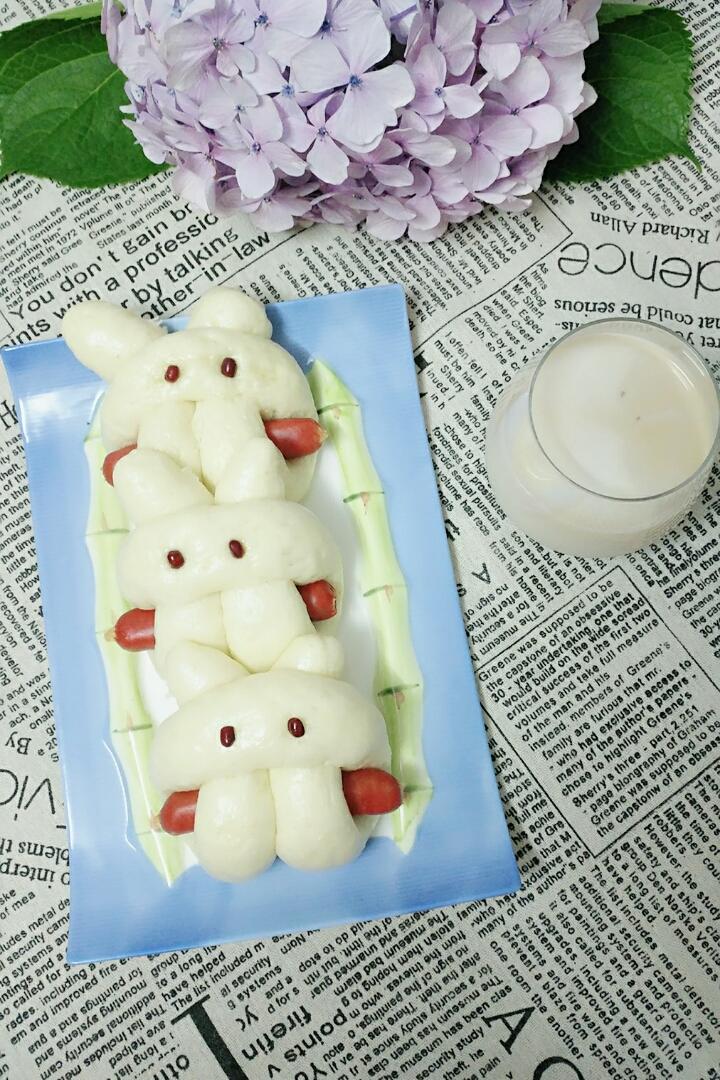 香肠兔子馒头卷