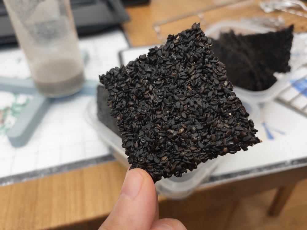 健康黑芝麻薄饼（仅需三步）