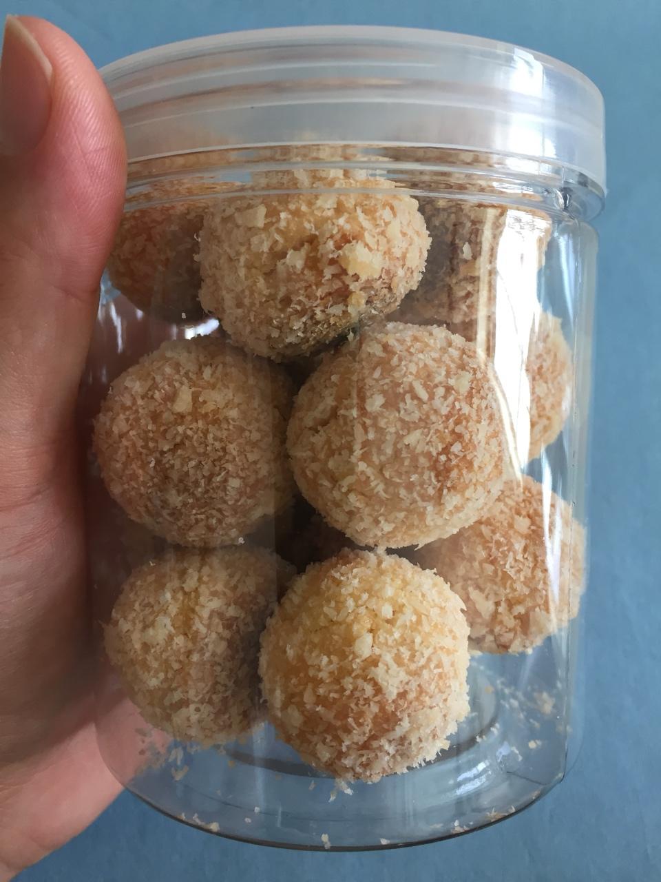 黄金椰丝球