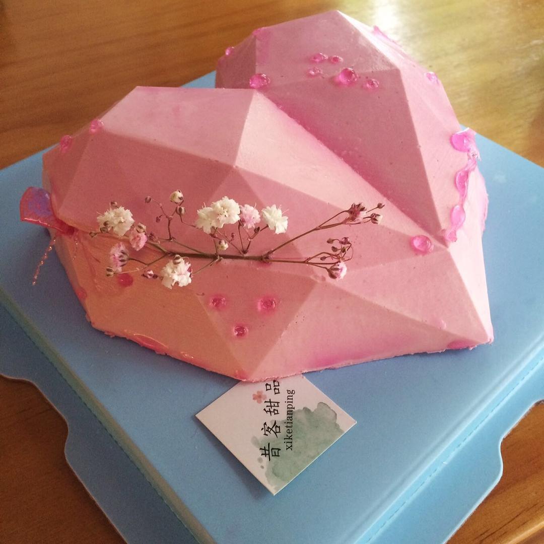 💎钻石心形火龙果慕斯💎
