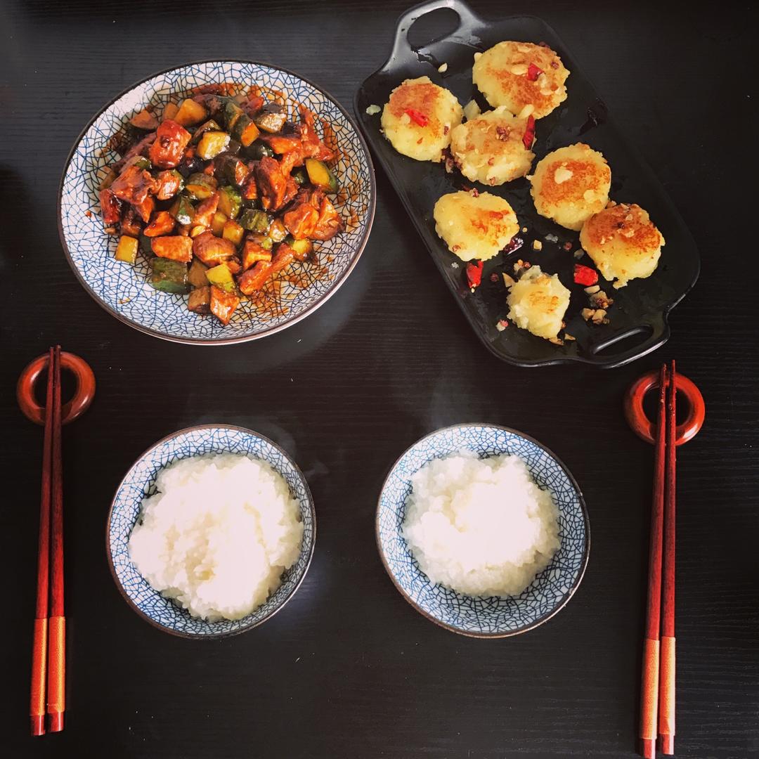 麻辣干锅小土豆