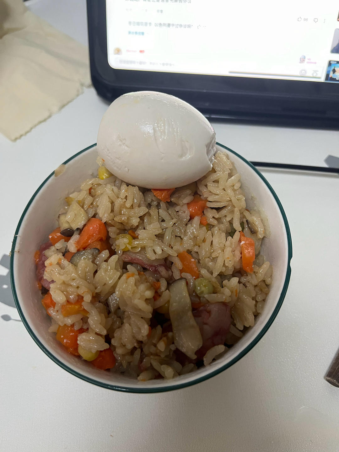 懒人必备～电饭煲腊肠焖饭