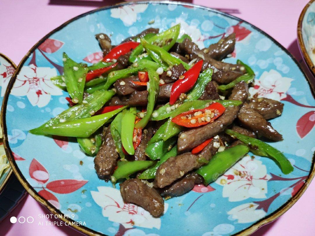 杭椒炒牛柳