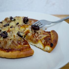 金枪鱼黑橄榄pizza