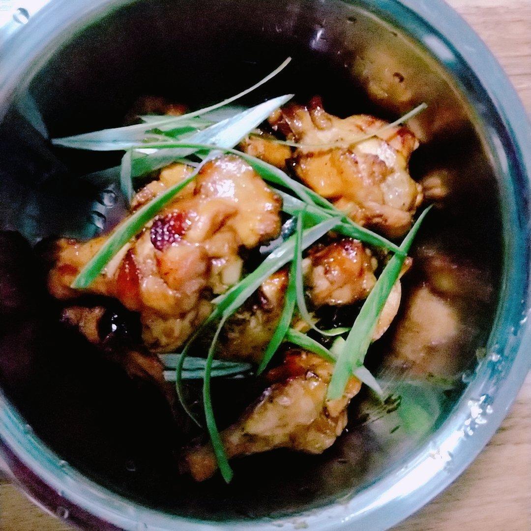 啤酒蚝油烧翅根