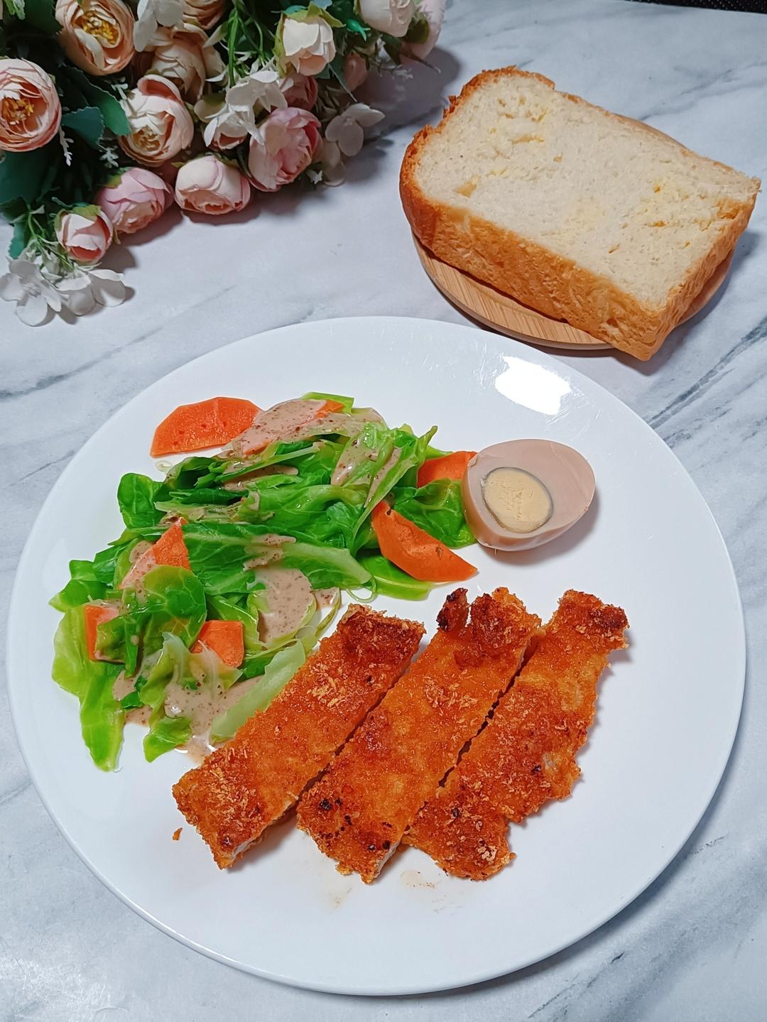 香酥鳕鱼排、猪排