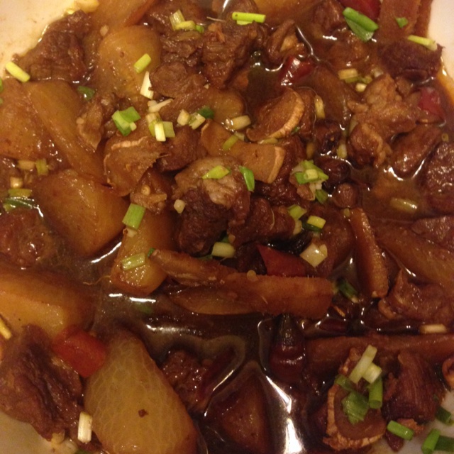 家常萝卜牛腩