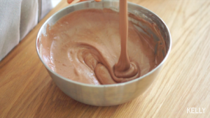 双重巧克力浓郁卷/香香香香···香喷喷的巧克力卷~/烘焙视频蛋糕篇10「中卷」的做法 步骤26