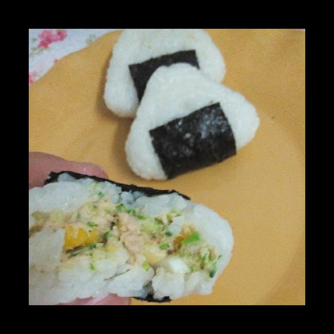 金枪鱼芝士饭团