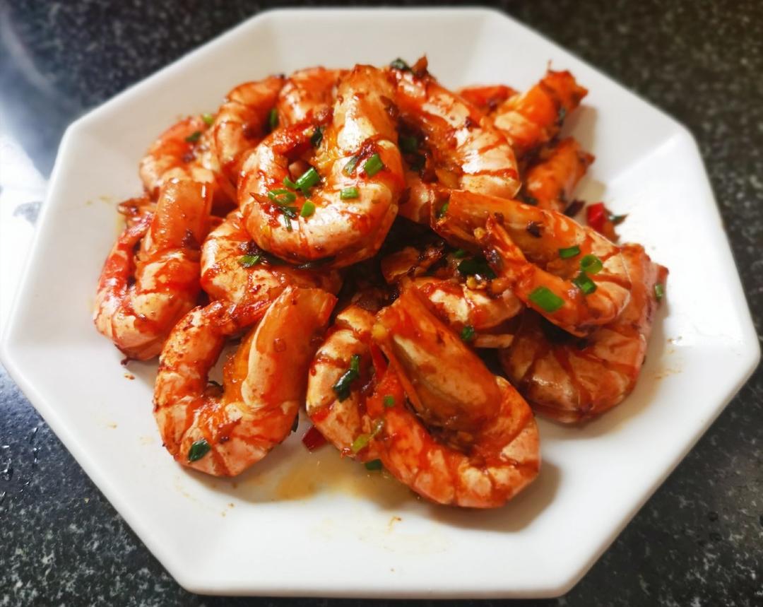 眉若春山-做的家常罗氏虾(美极鲜版)