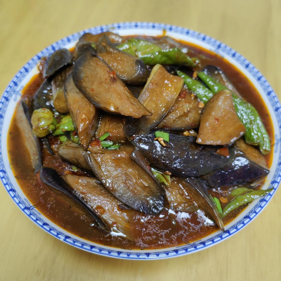 开胃下饭菜！巨简单的家常鱼香茄子煲