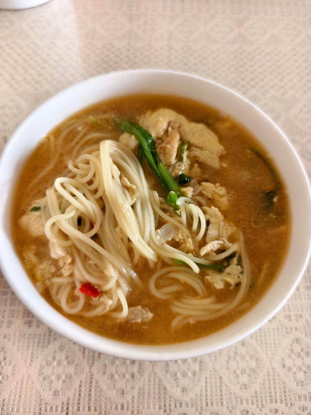 家庭版鸡蛋汤面🍜