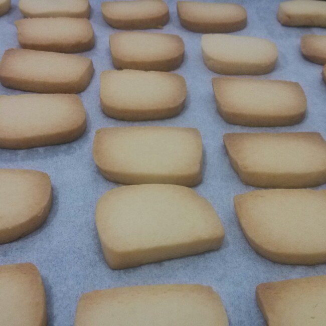 【炼乳脆饼•硬】非常简单的硬饼干
