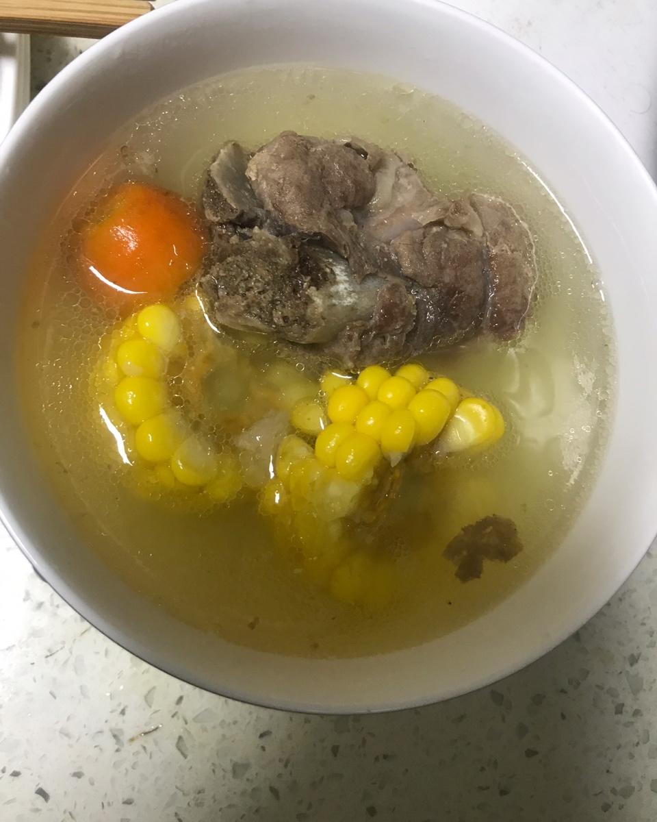 玉米排骨汤