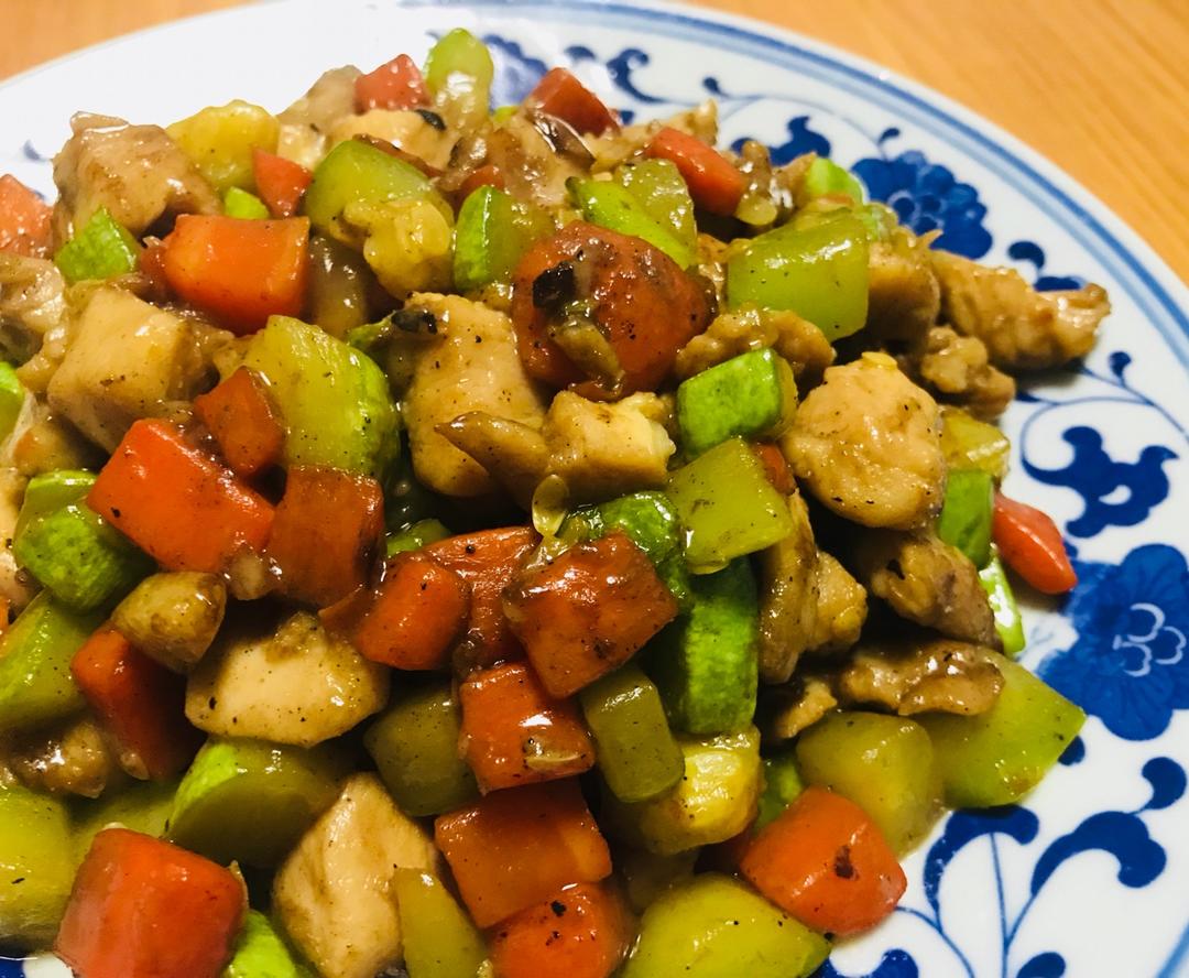 胡萝卜西葫芦炒鸡丁