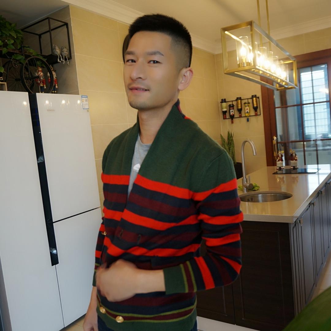 煜明施