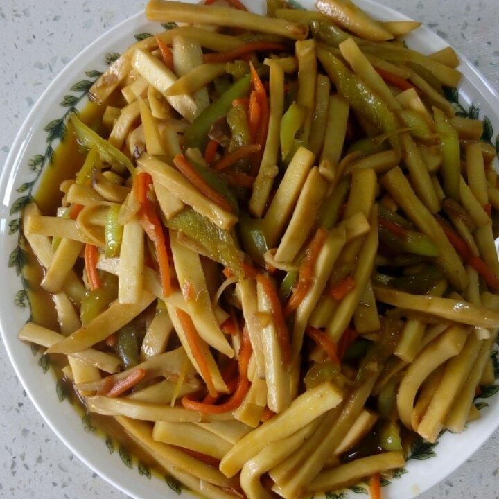 青椒素炒杏鲍菇