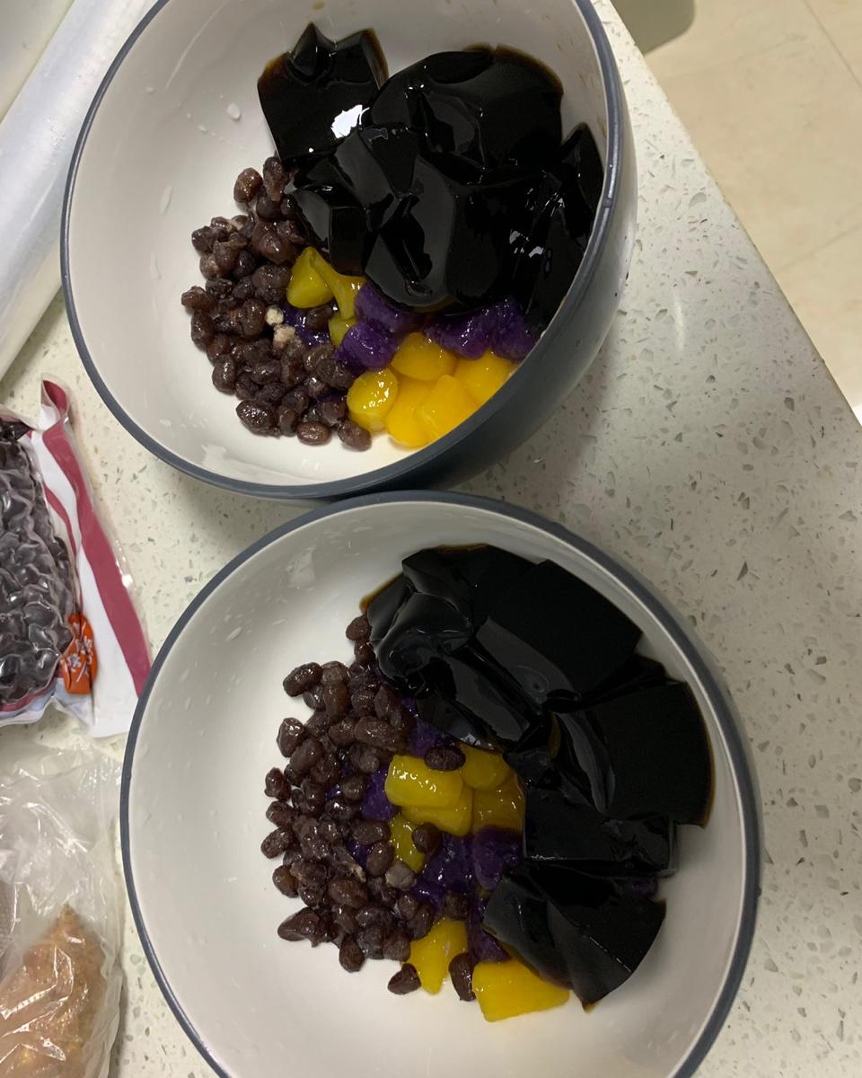 自制鲜芋仙【芋圆仙草红豆奶茶味】