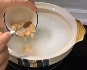 海鲜砂锅粥的做法 步骤3