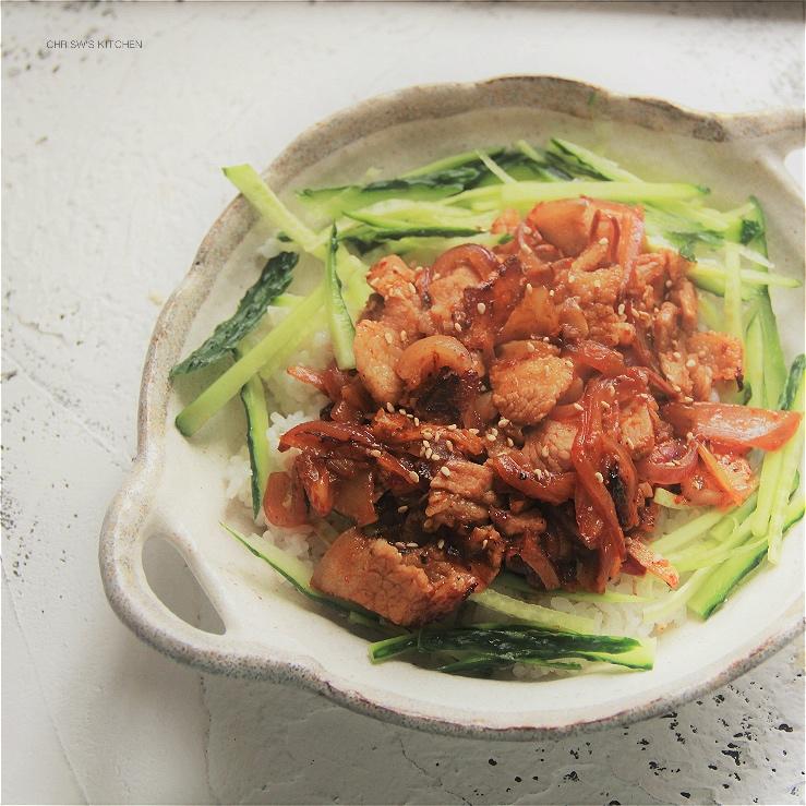 泡菜炒五花肉