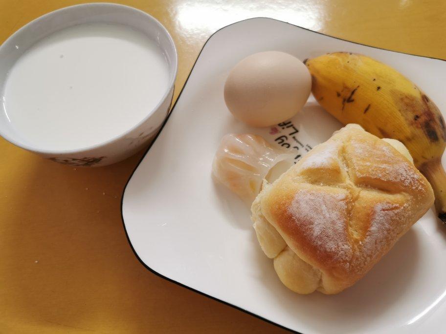 软到不知所措的牛奶卷