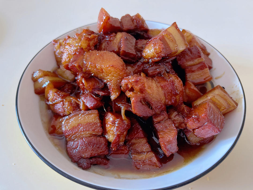 私房红烧肉 垂涎三尺软糯无比