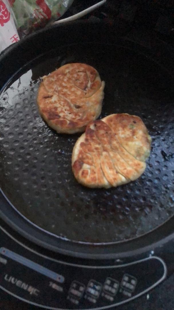 香酥牛肉饼