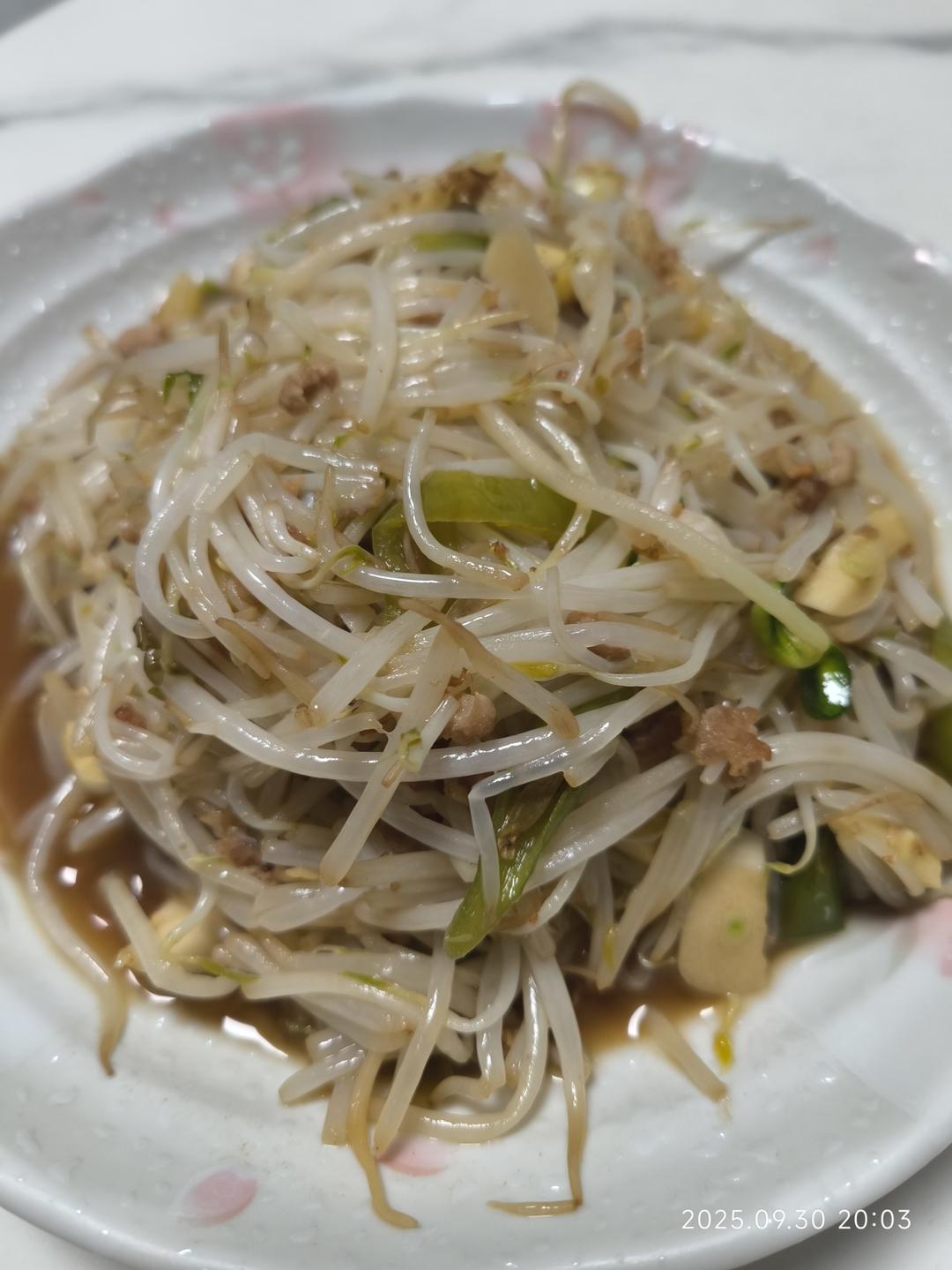 素炒豆芽（东北版）