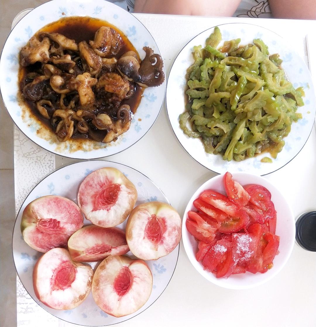 凉拌苦瓜（减脂肪，脆爽可口）