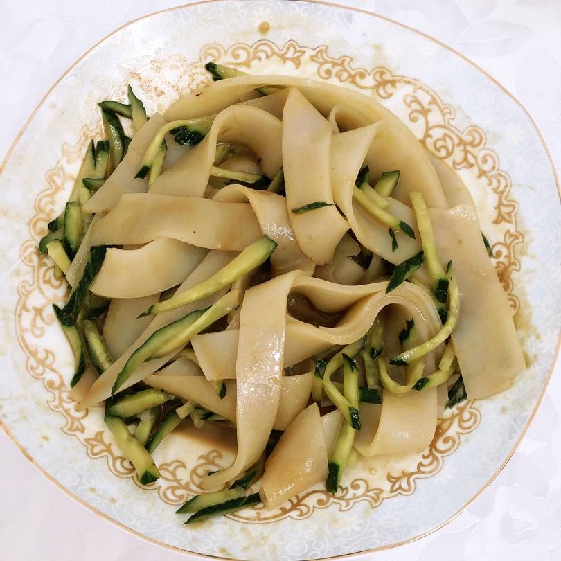 澄面（小麦淀粉）凉皮