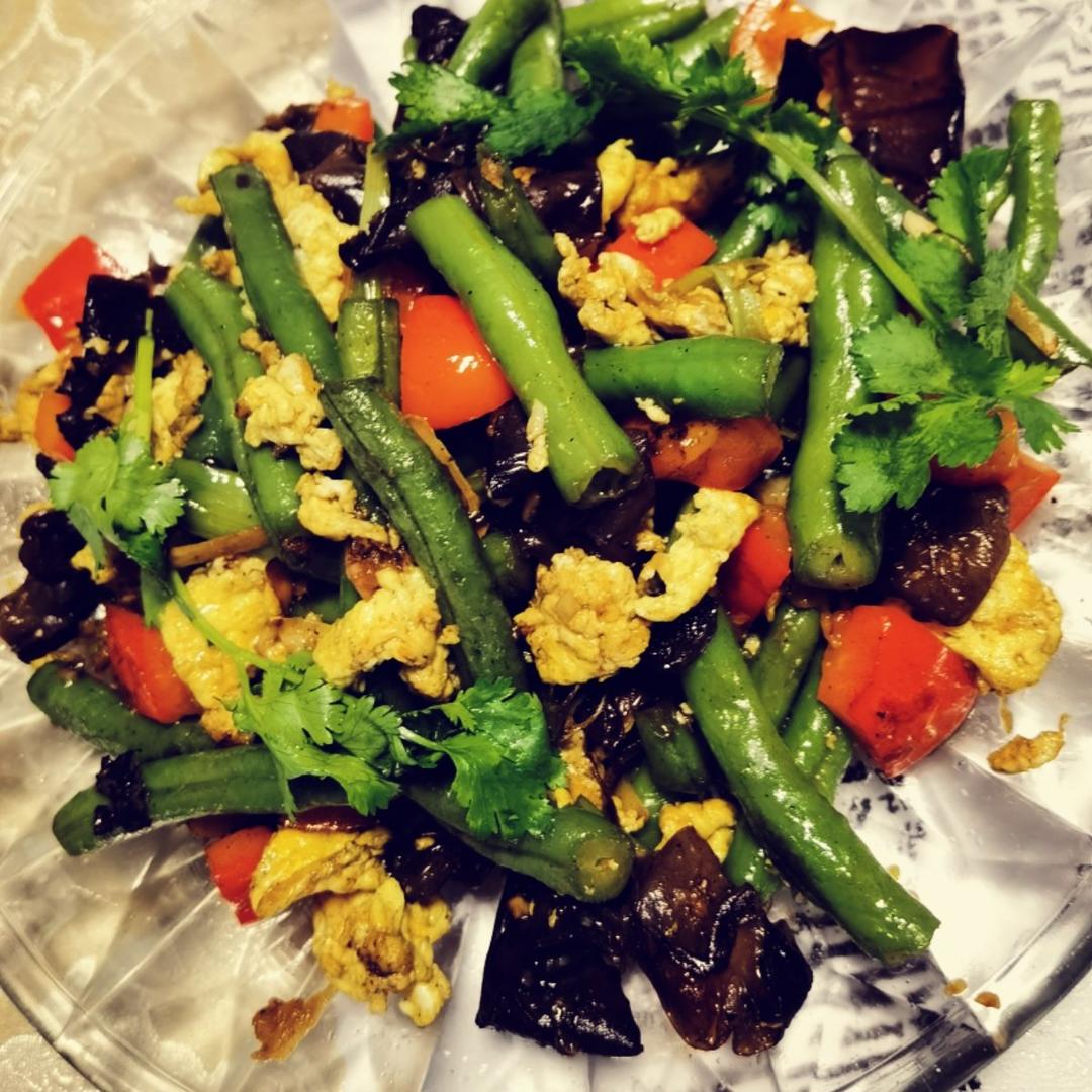 豆角炒鸡蛋