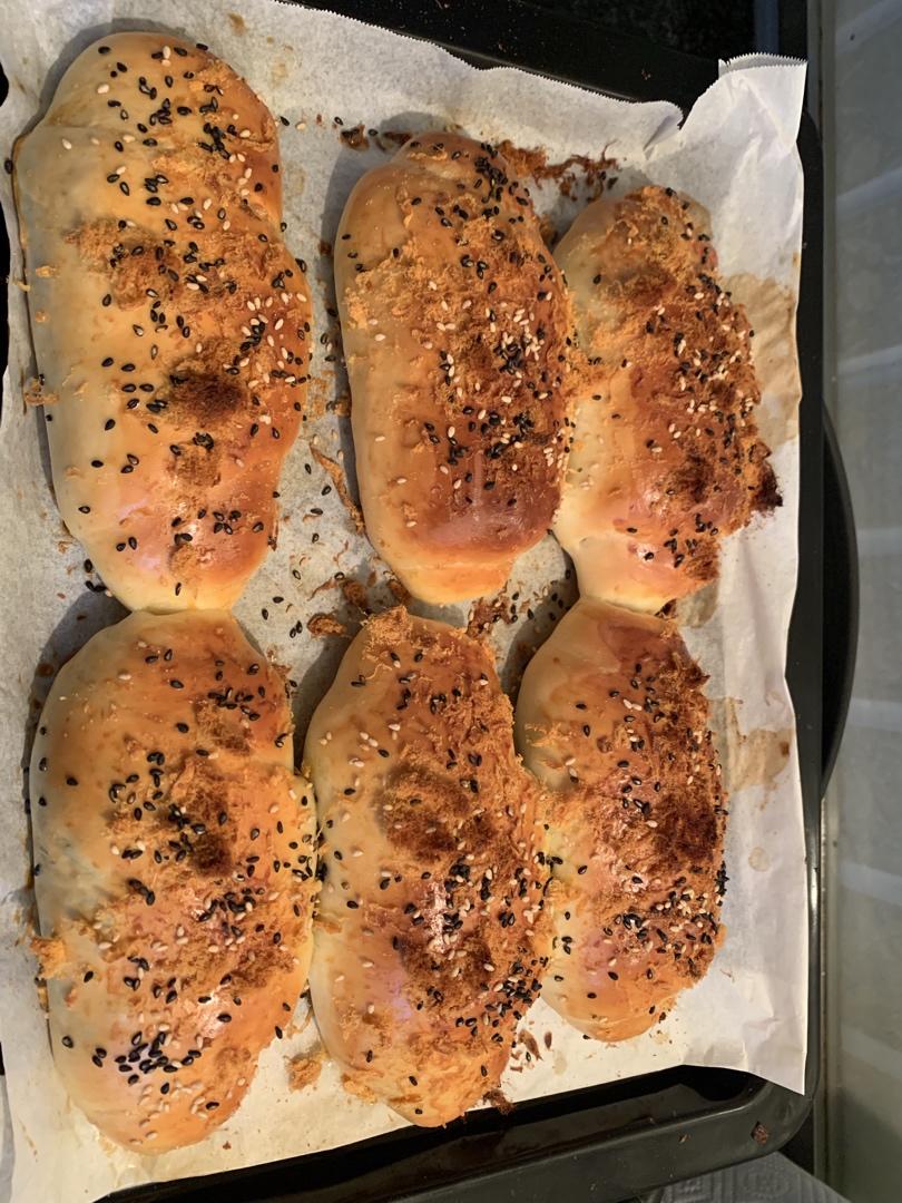 超好吃的肉松面包